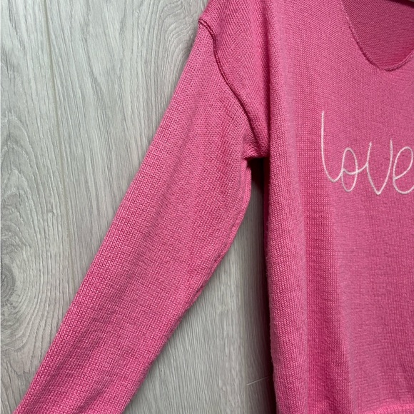Miracle 💝💗light weight Love sweater - Picture 4 of 6
